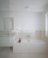 Badewanne-Abb. ähnlich