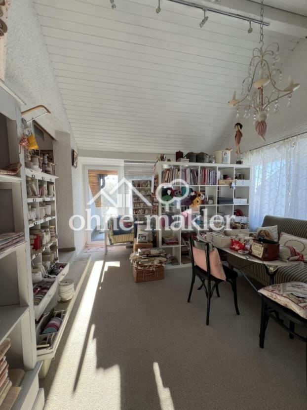 Wohnzimmer Einliegerwohnung DG