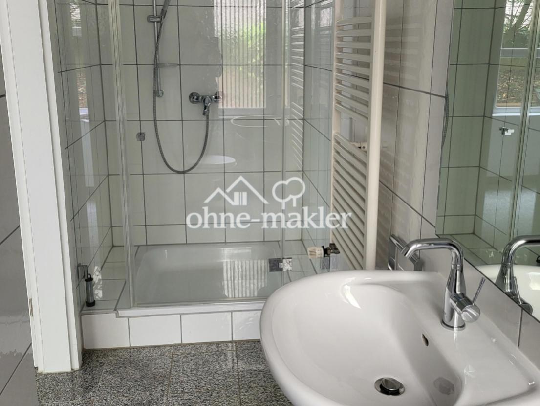 Duschbad Gartengeschoss