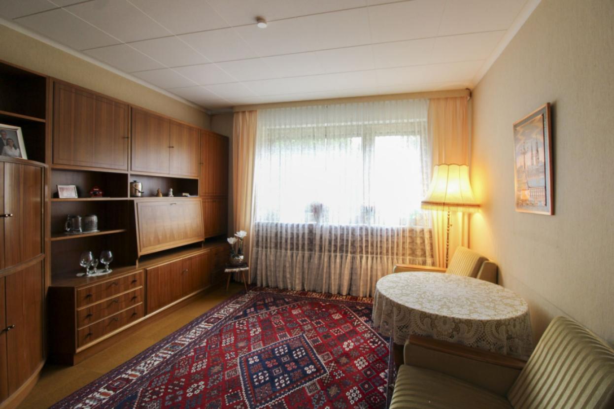 Zimmer 1 EG