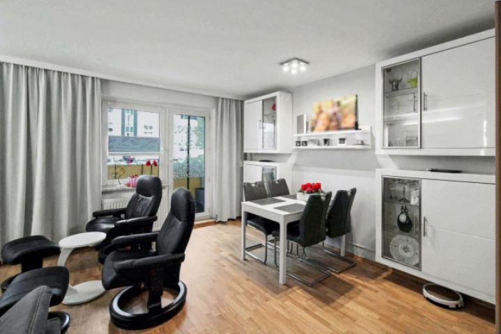Wohnzimmer (2)