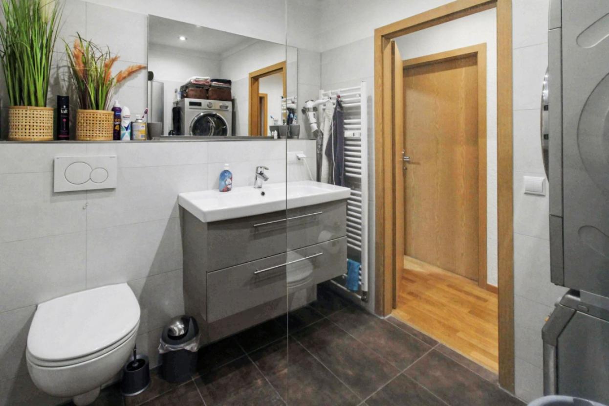 Badezimmer (2)
