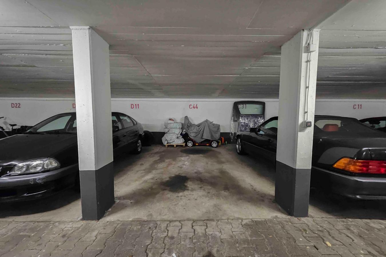 Stellplatz in Garage