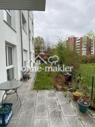 Gartenansicht von Terrasse aus