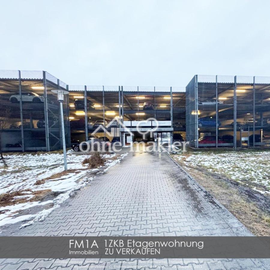 Einfahrt Hochgarage