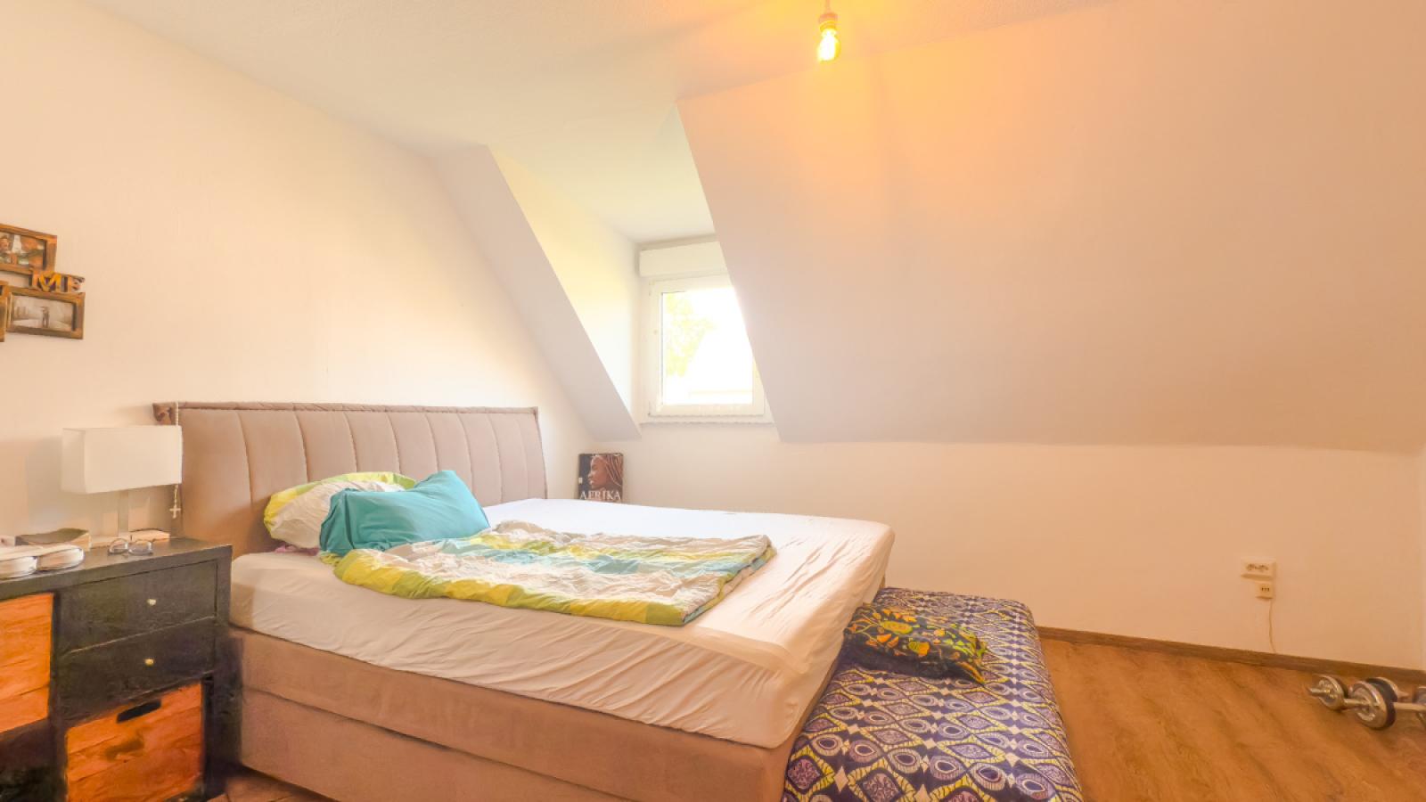 Schlafzimmer OG