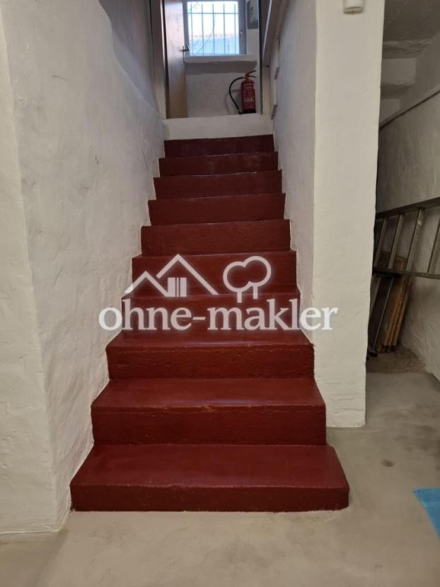 Treppe in Keller