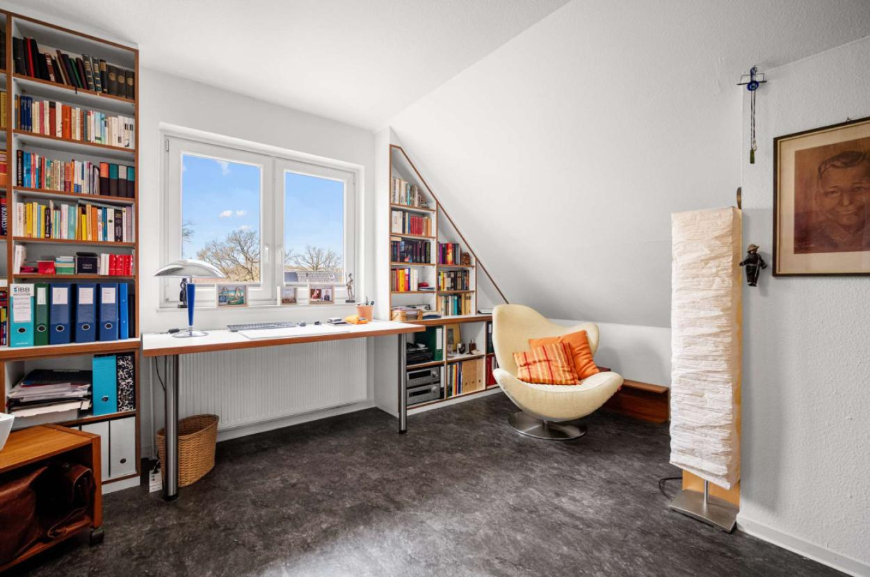 Schlafzimmer 2