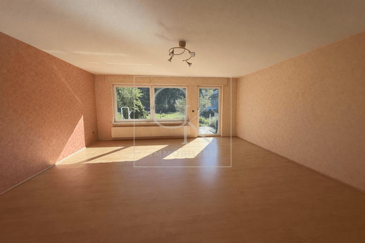 Wohnzimmer im EG