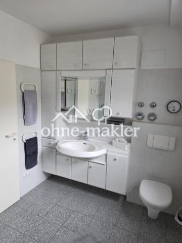 3. OG_Bad mit Dusche (2)