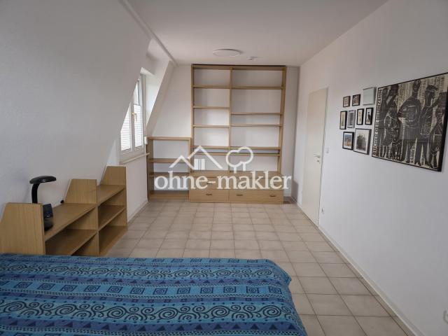 3. OG_Schlafzimmer_Eltern (2)