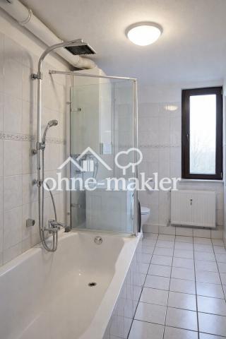 Gepflegtes Badezimmer