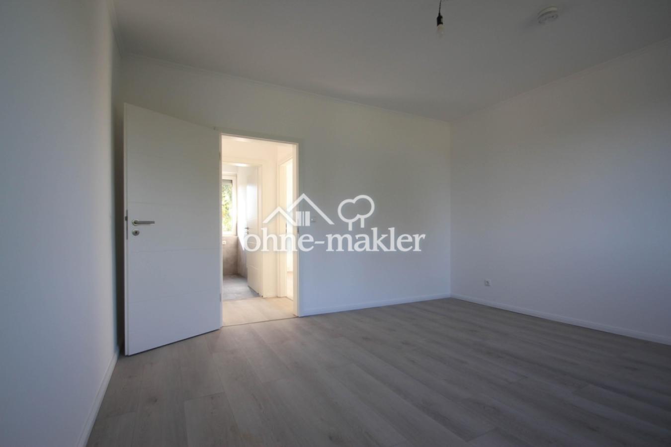 Schlafzimmer 2.1
