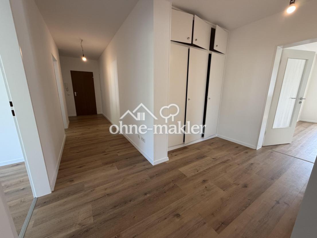 Flur mit Einbauschrank