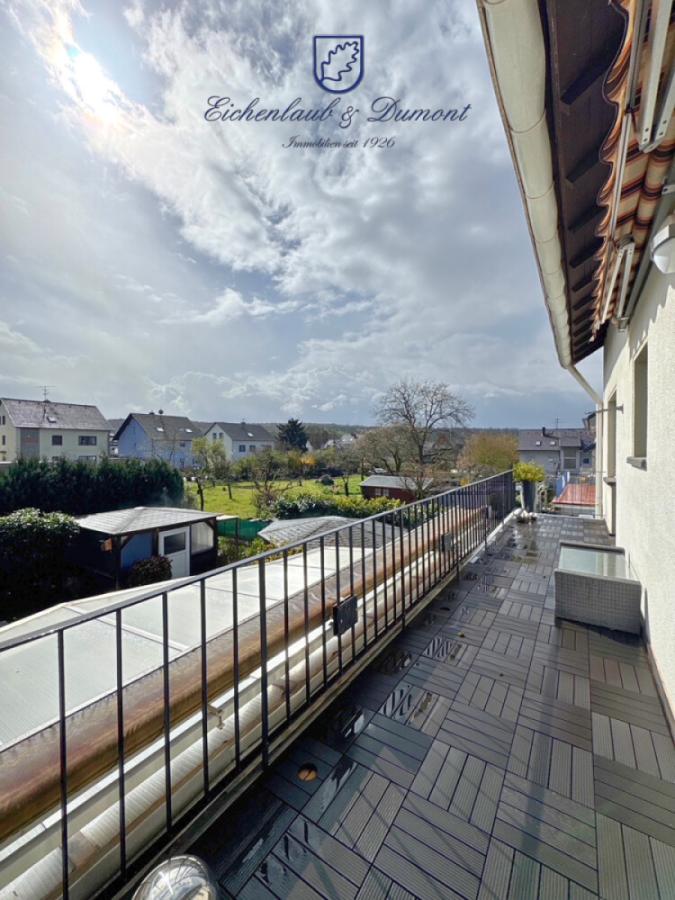 Balkon OG