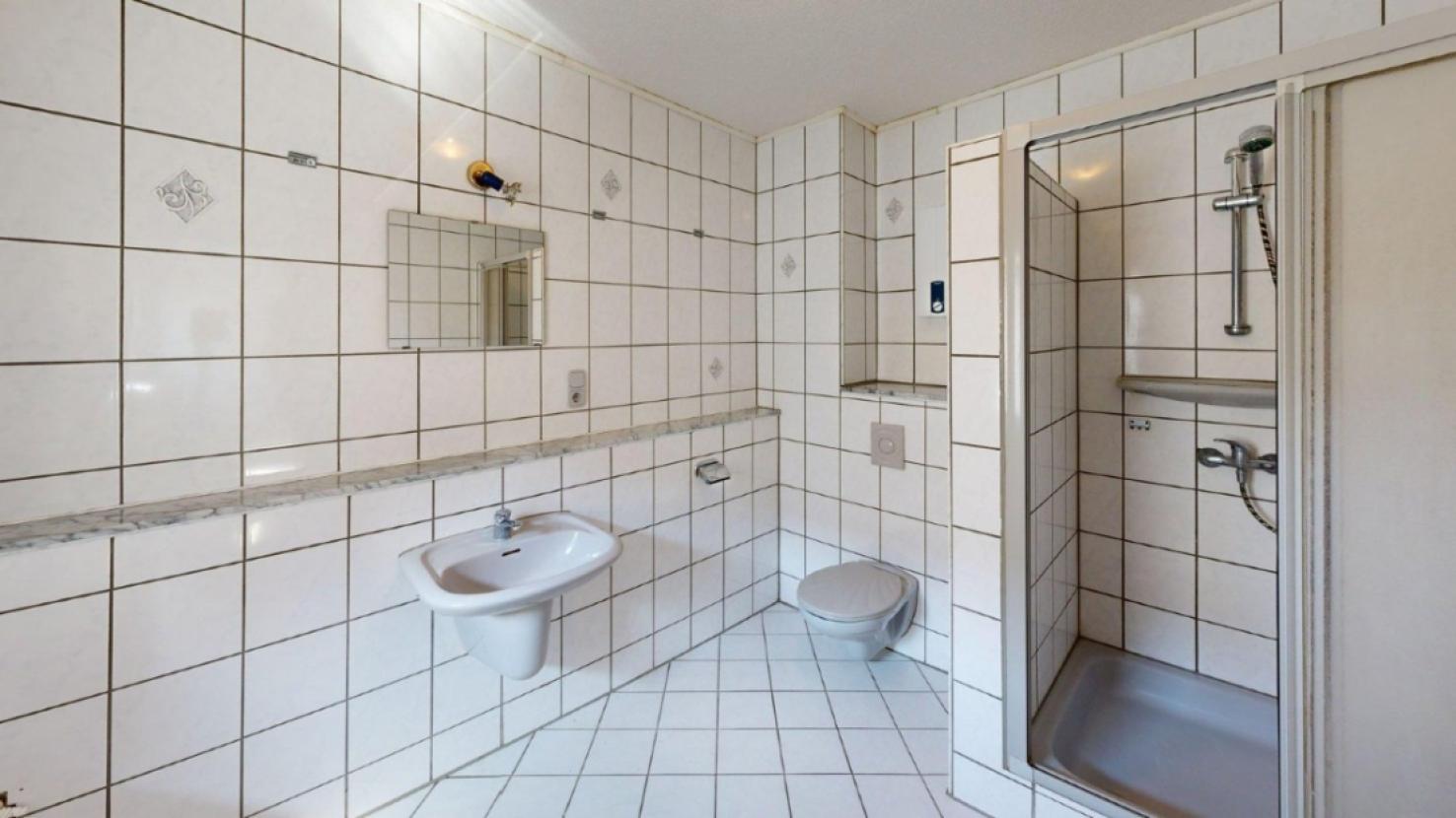 Badezimmer im OG