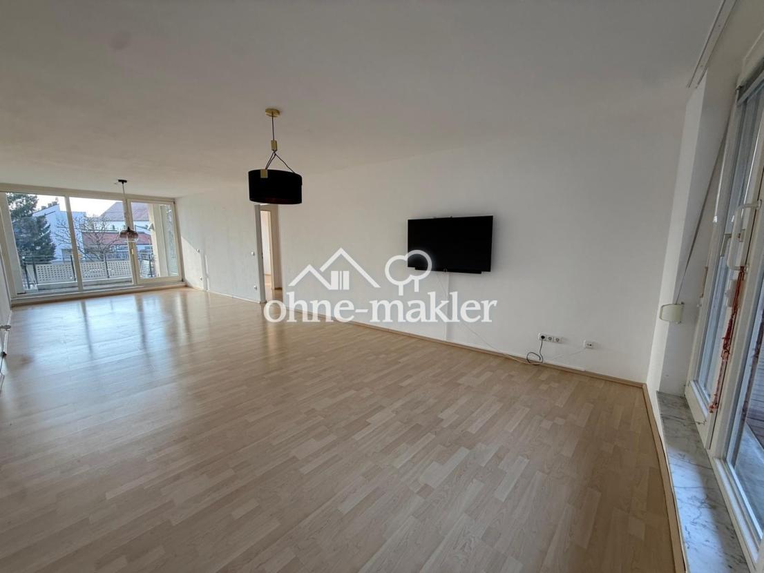 Wohnzimmer und Essbereich