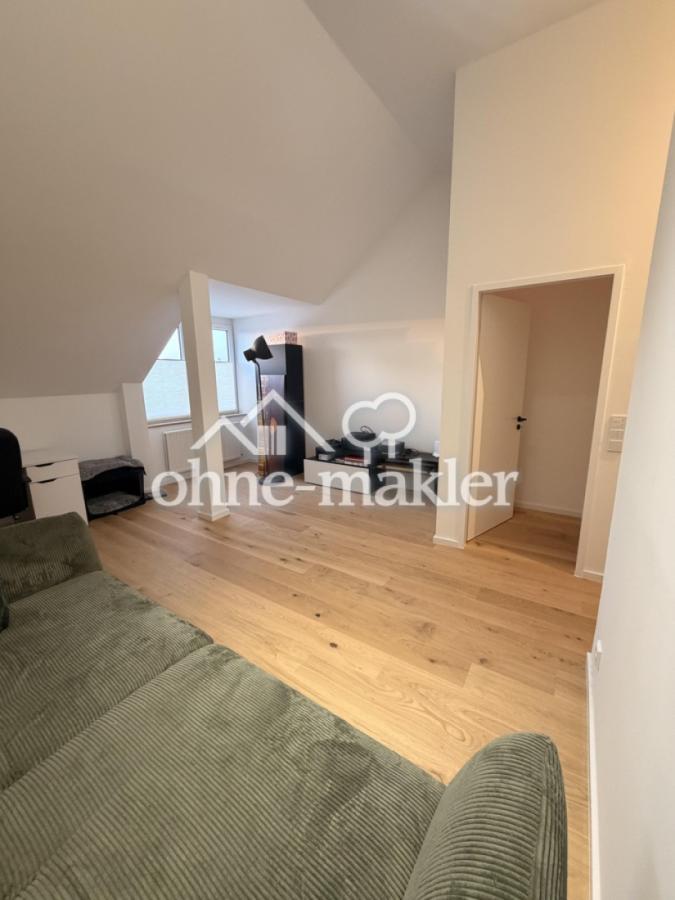 Wohnzimmer DG