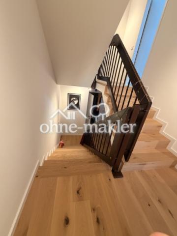 Treppenhaus 1.OG/DG