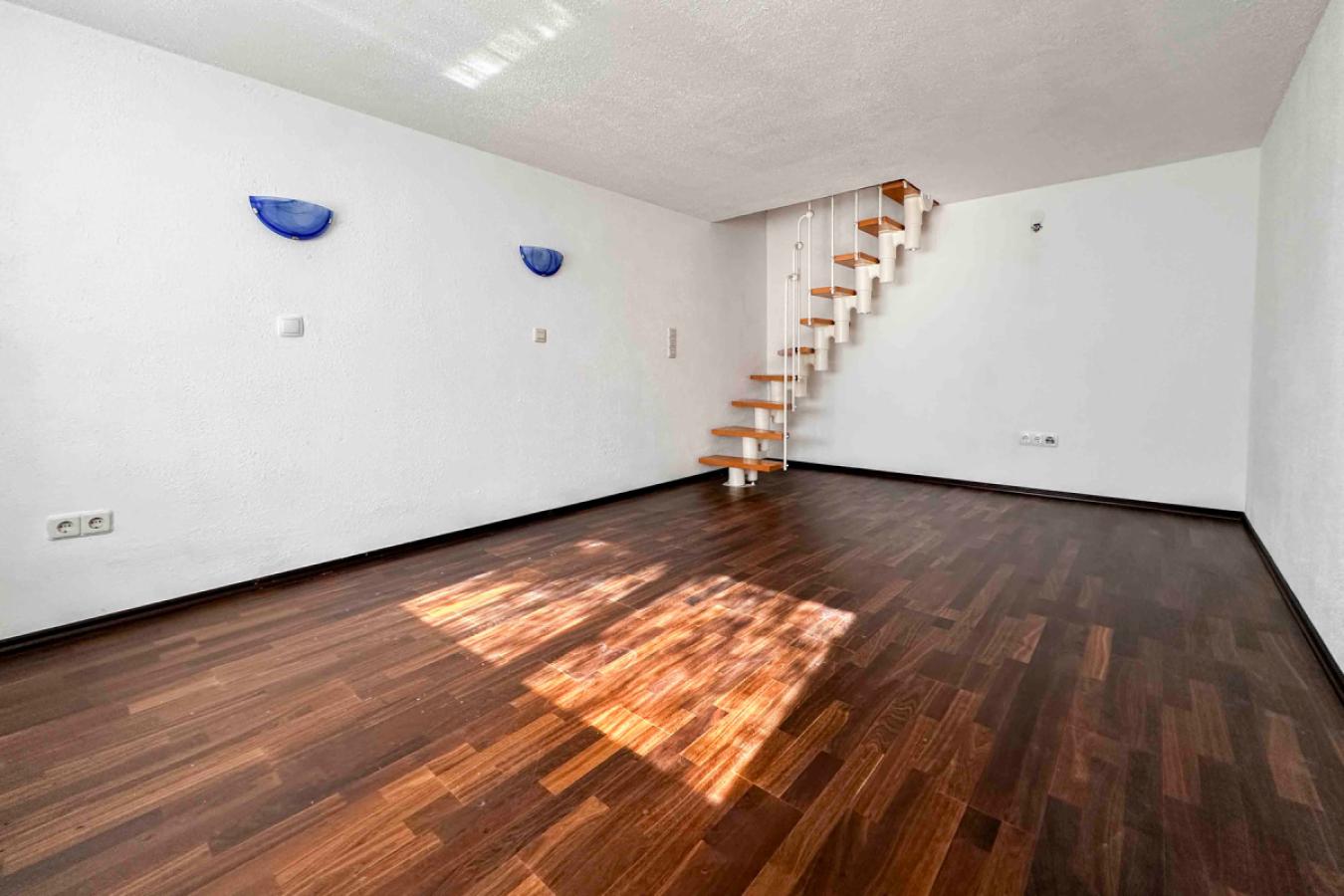 Büro, Schlafzimmer UG
