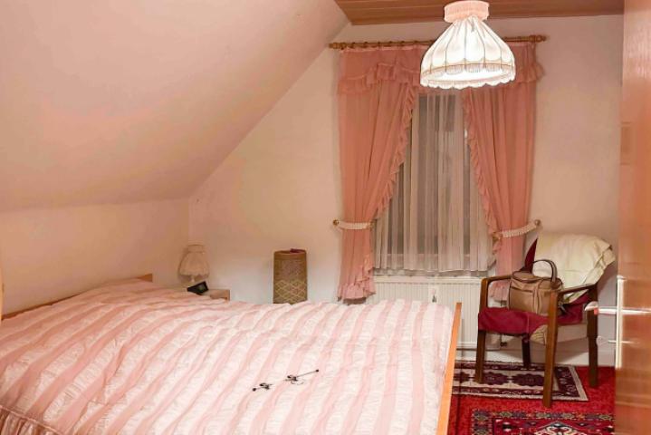 Schlafzimmer 1.OG
