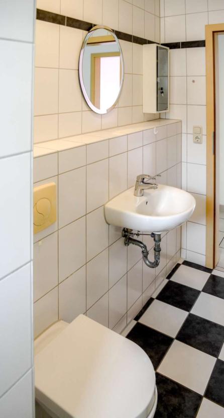 Gäste-WC - Duschbad 