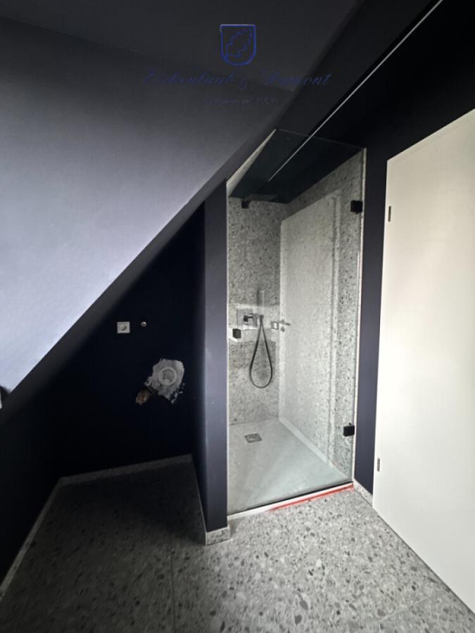 Dusche DG