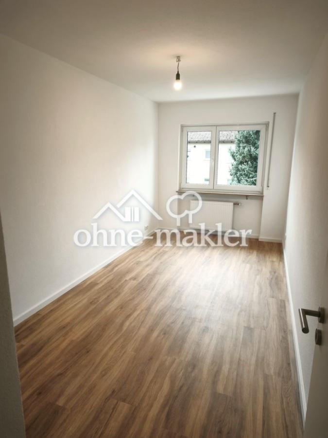 Kinder- oder Arbeitszimmer 