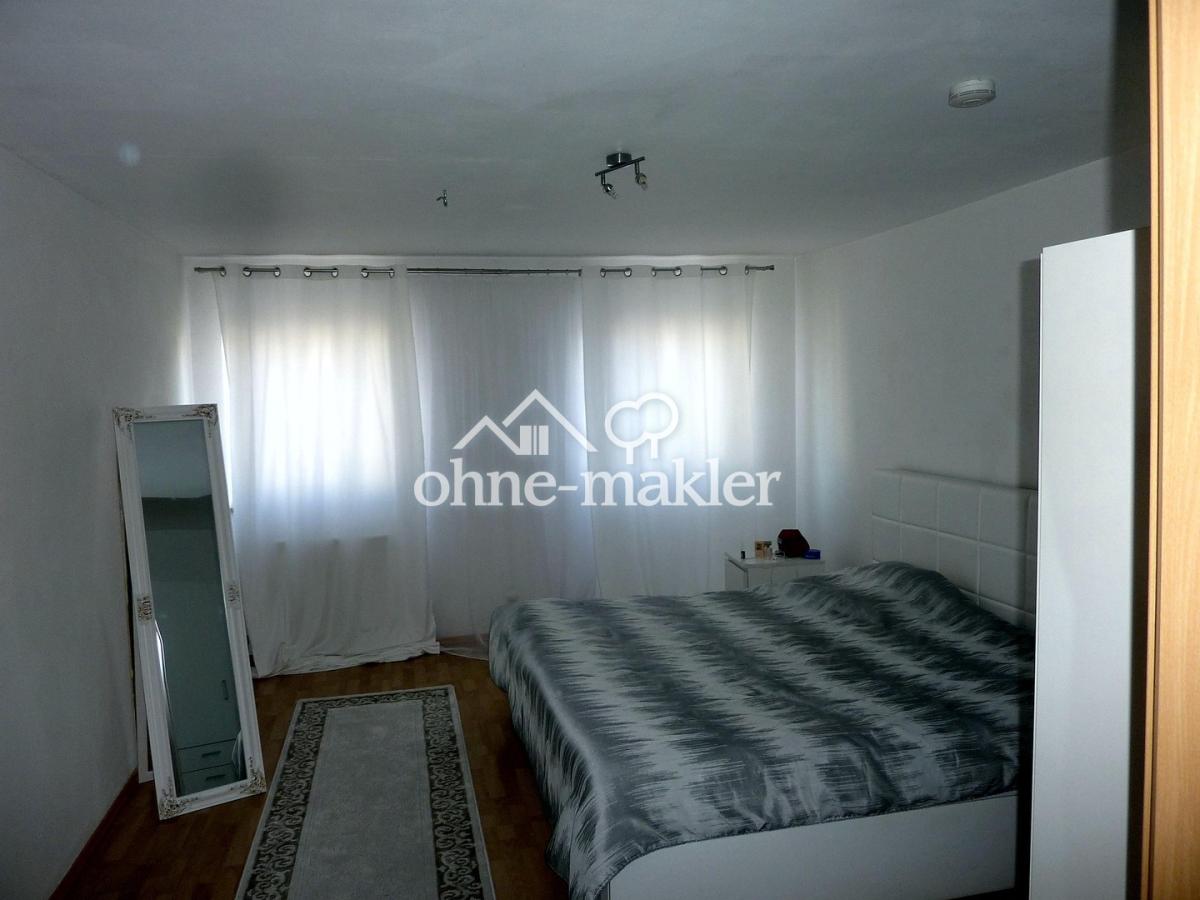 Schlafzimmer OG