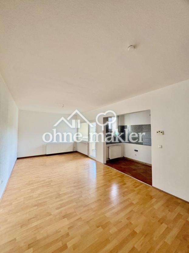 Küche u. Wohnzimmer