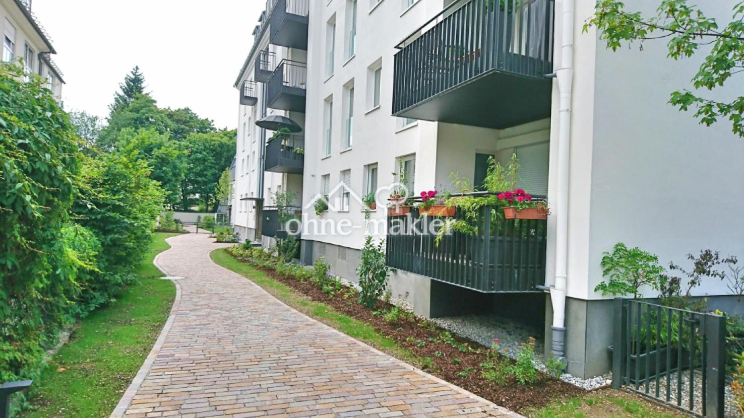 Fassade und Eingang