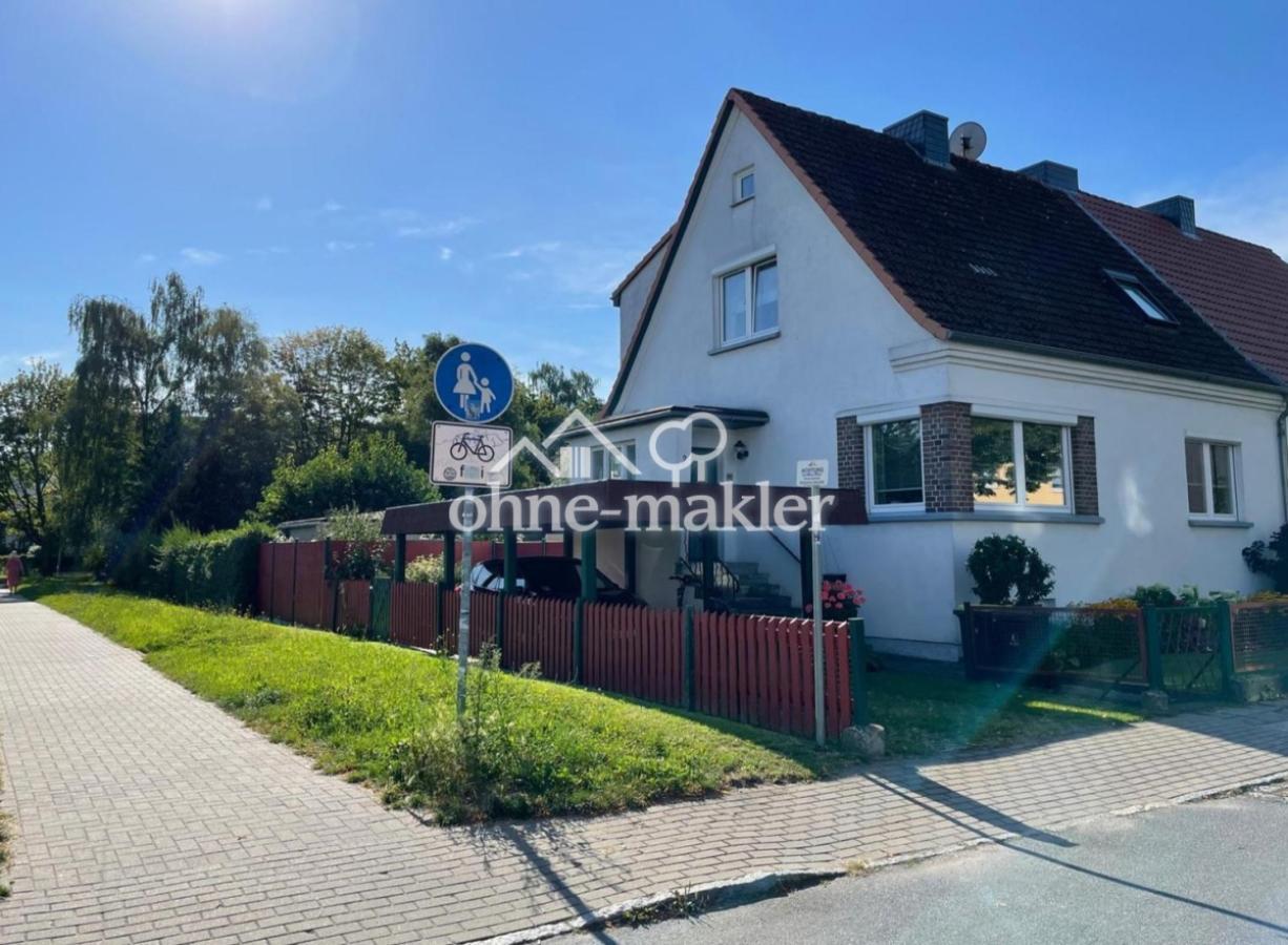 Ansicht West Straßenseite