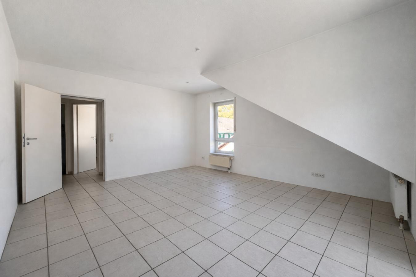 Wohn-/Esszimmer Foto II
