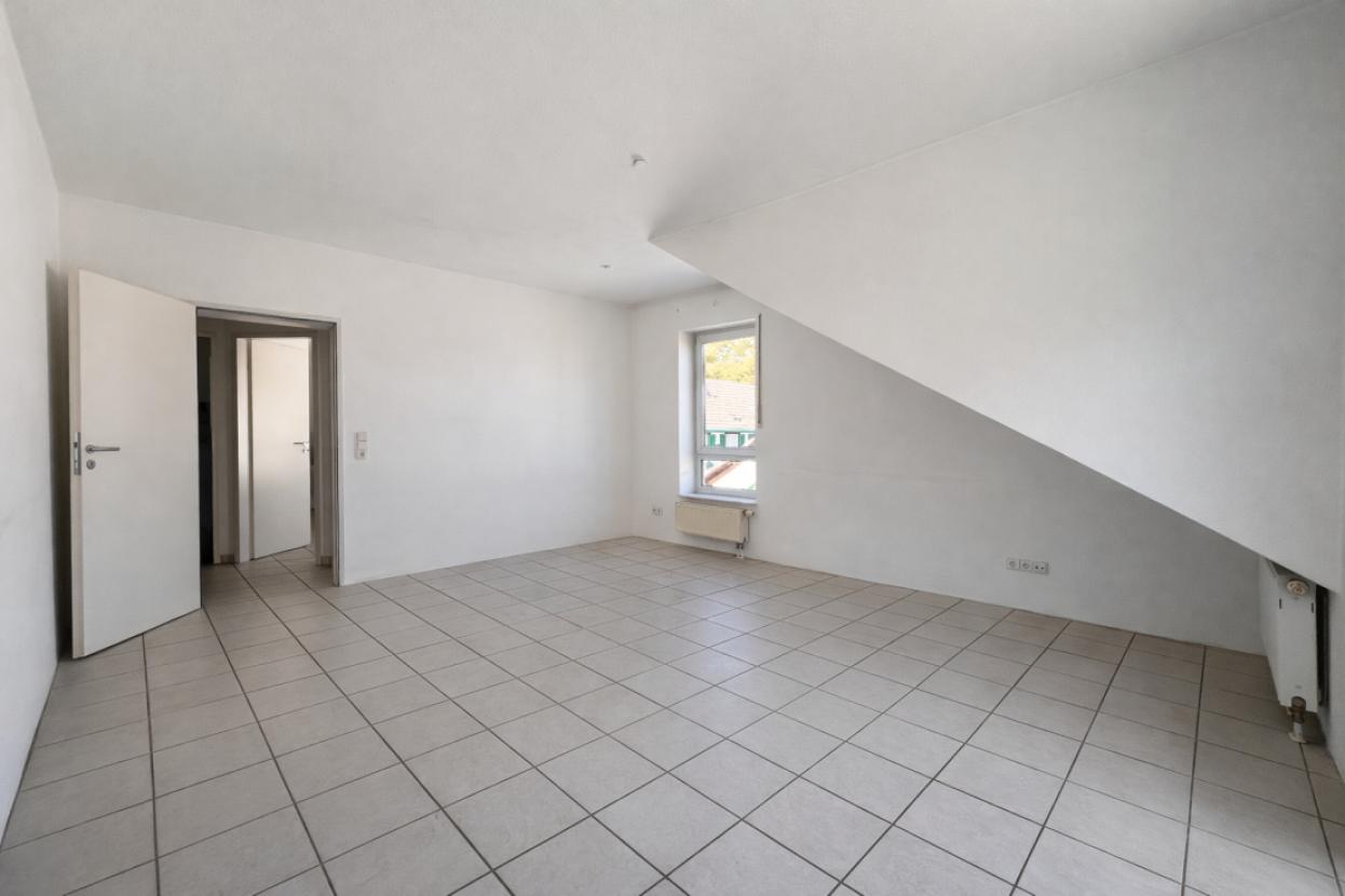 Wohn-/Esszimmer Foto II