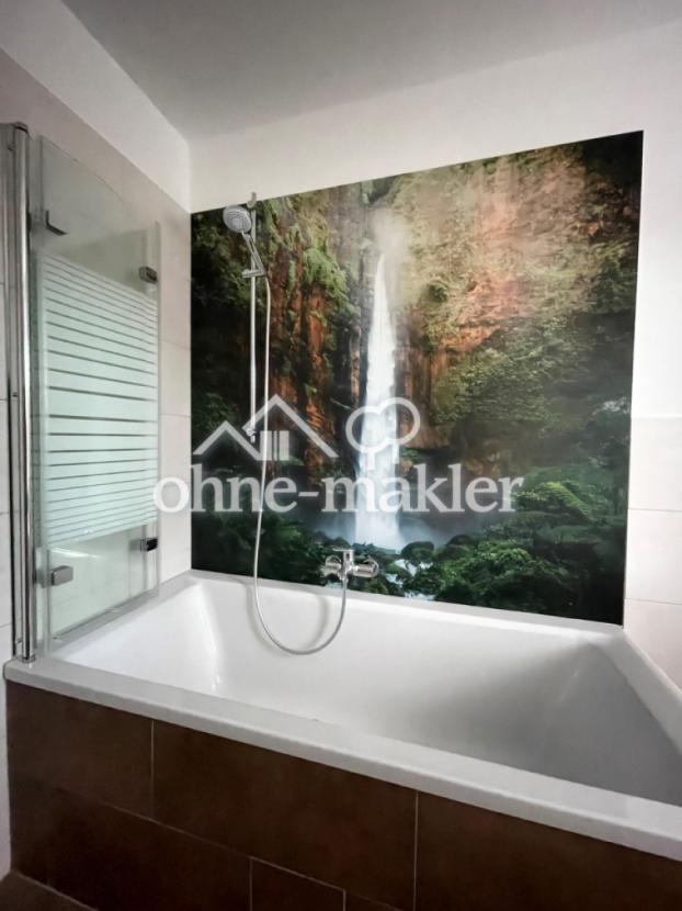 Duschbadewanne (Beispielfoto)