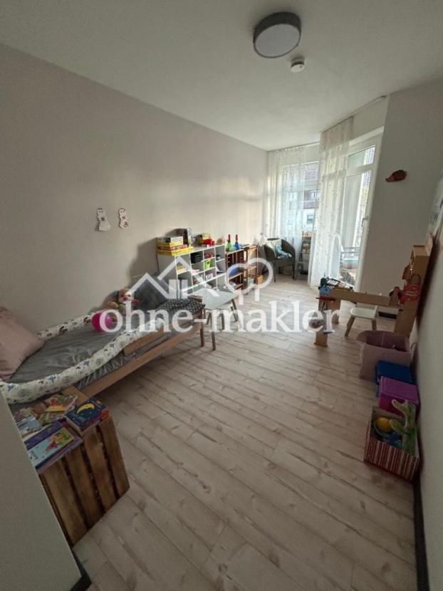 Arbeits-/Kinderzimmer