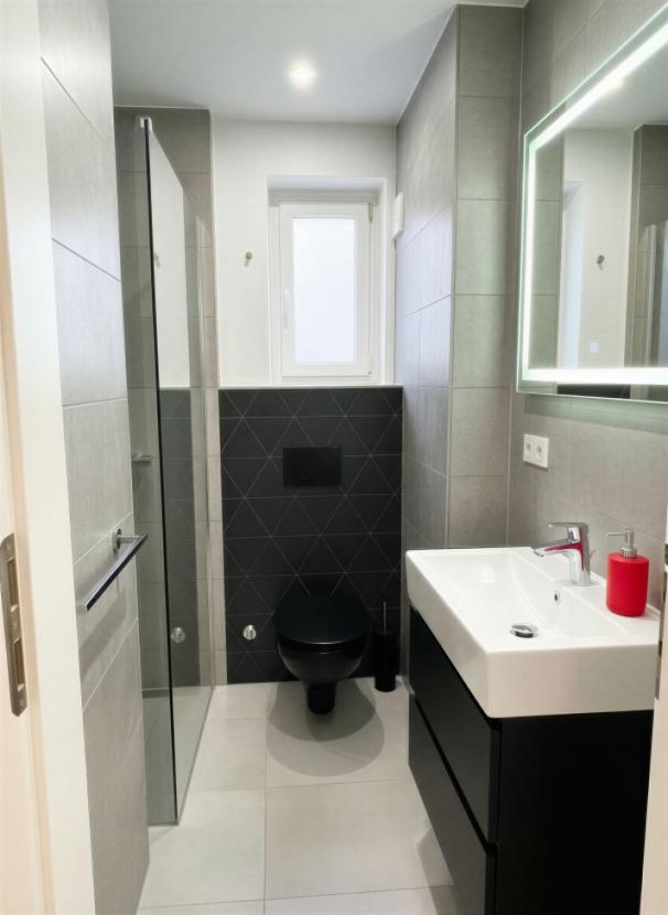 WC (KI-generiert)