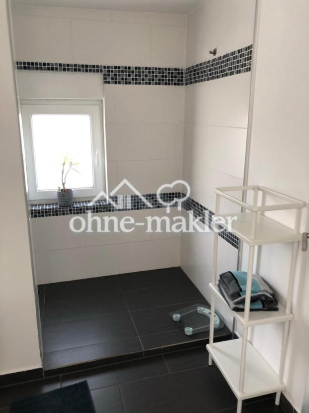 Badezimmer 2 mit Dusche 
