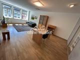 Großzügiges Wohnzimmer