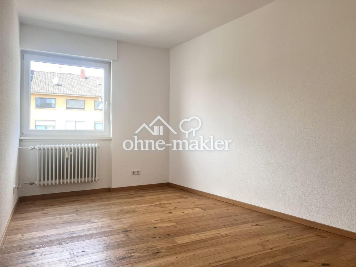 Kinder-/Arbeitszimmer