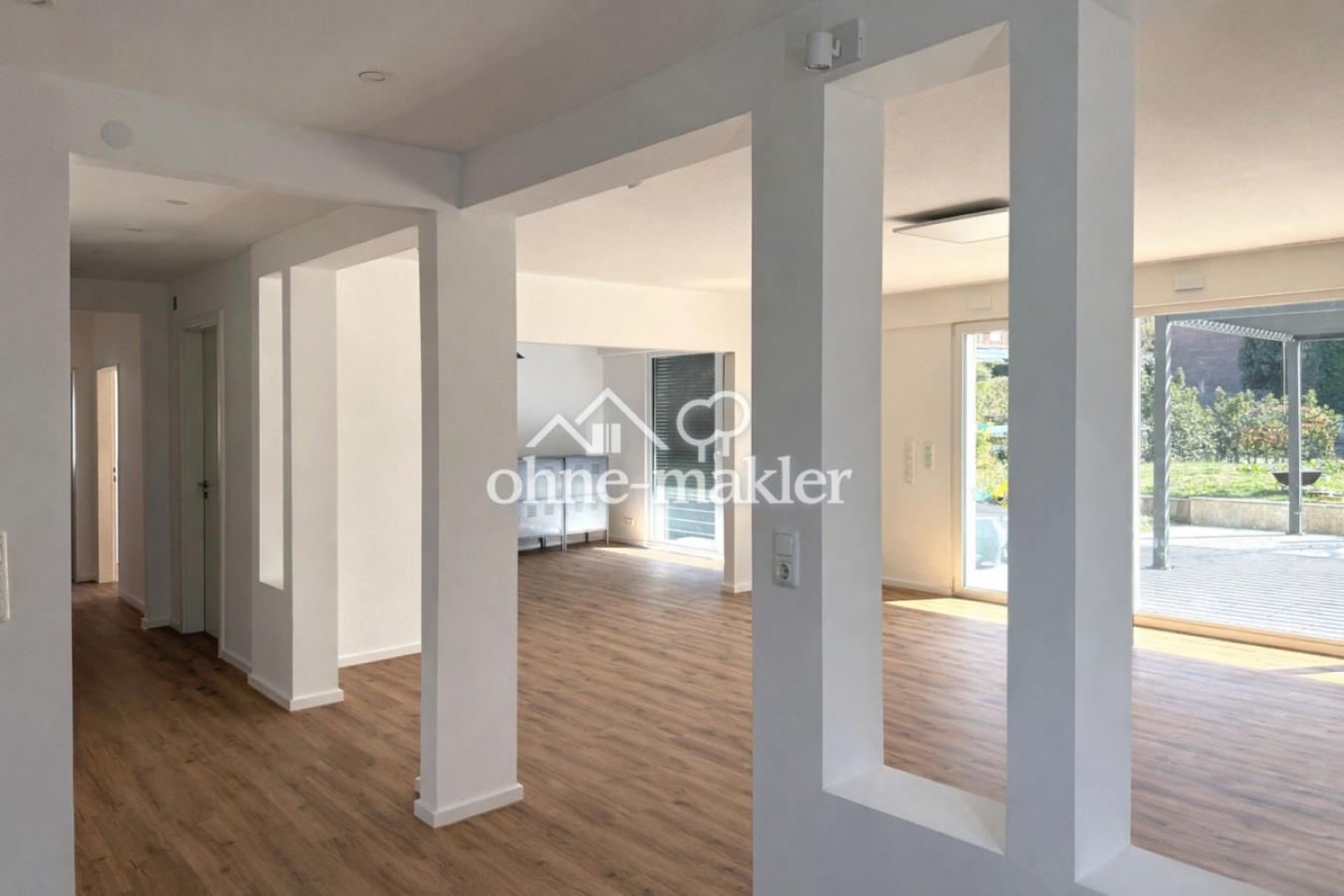 Blick zum Wohnraum im EG