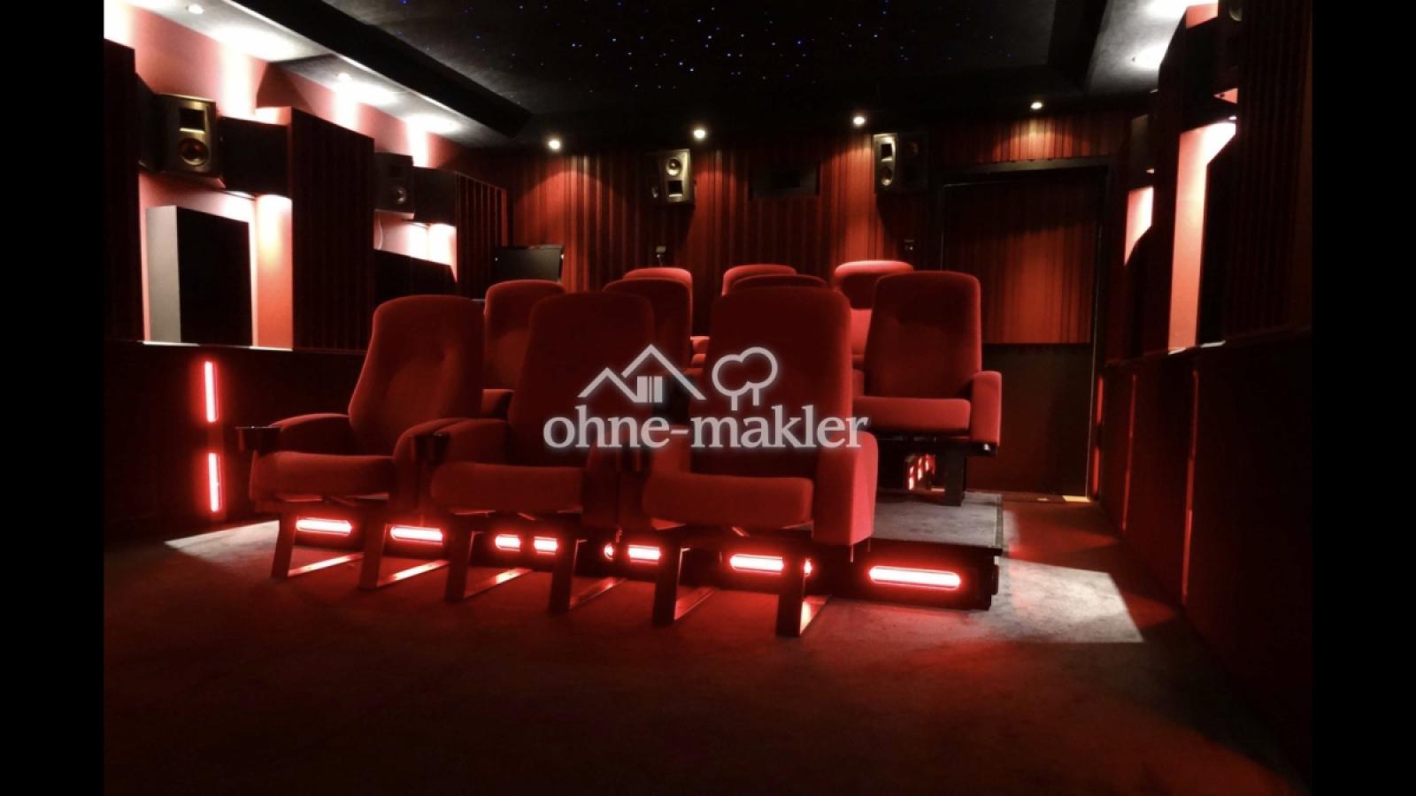 Privatkino mit 10 Plätzen