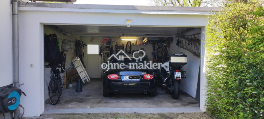 Großräumige Garage