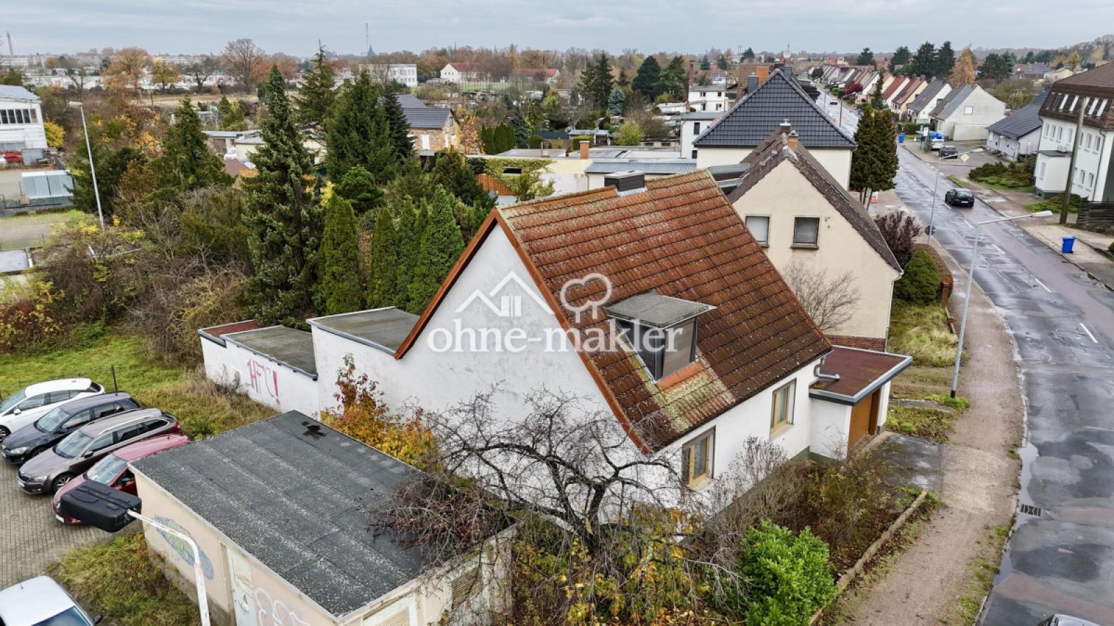Von außen seitlich