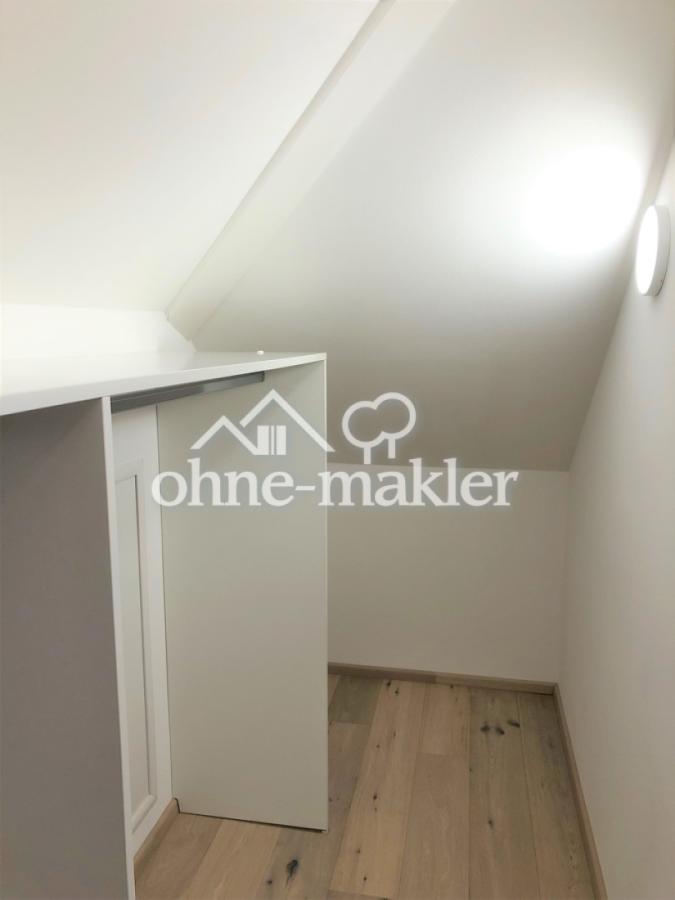 begehbarer Kleiderschrank