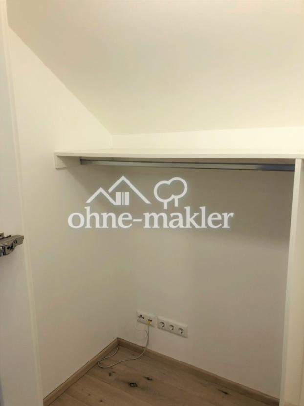 begehbarer Kleiderschrank