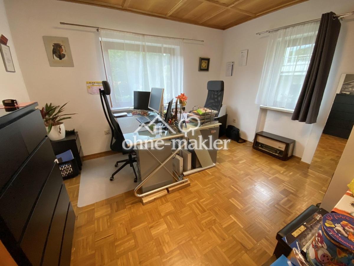 Schlafzimmer od. Büro UG