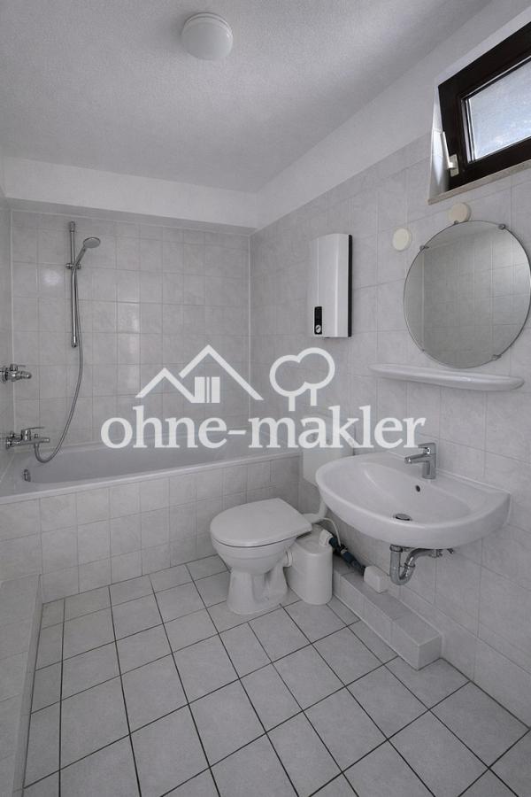 Gepflegtes Badezimmer