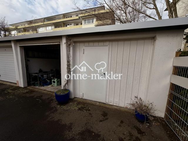 Garage und Garage/Hobbyraum