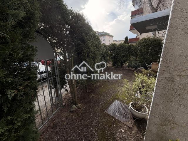 Terrasse vor Wohnbereich